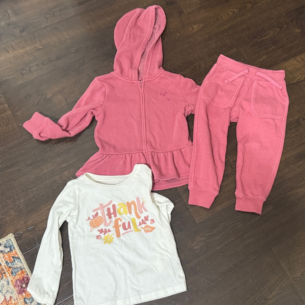 Girls Oshkosh set with Thankful tee
